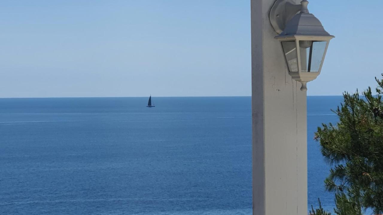 Casa Vacanze "Il Carrubo" Gagliano del Capo Exterior foto