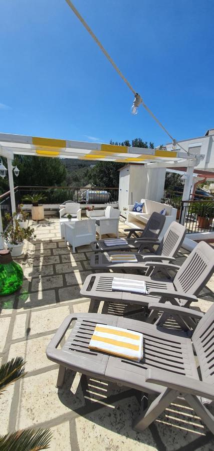 Casa Vacanze "Il Carrubo" Gagliano del Capo Exterior foto